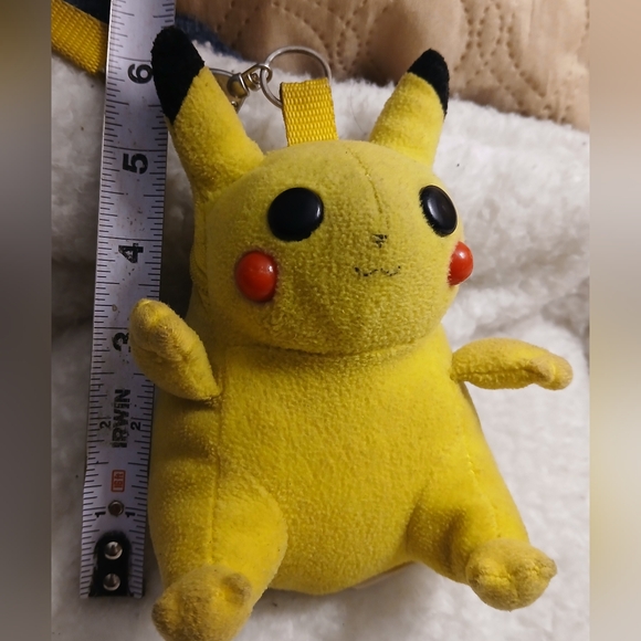 Very 1st Generation 1995-1996 pokemon pikachu plush toy. - Picture 4 of 7